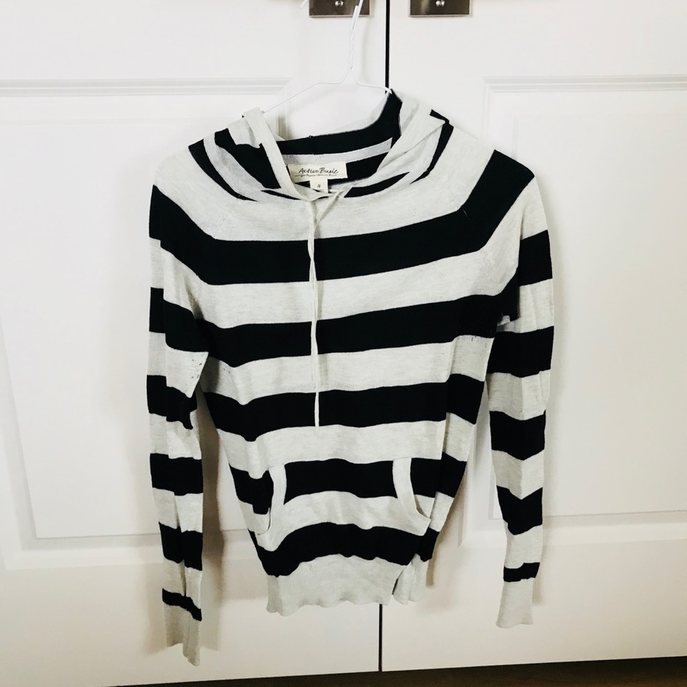 Wet Seal Sweater